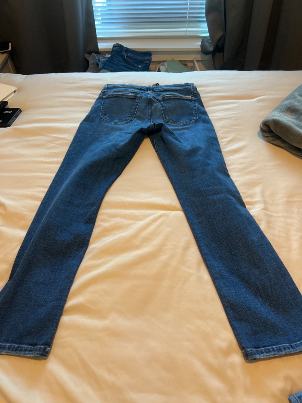 Jeans - Picture 2 of 2